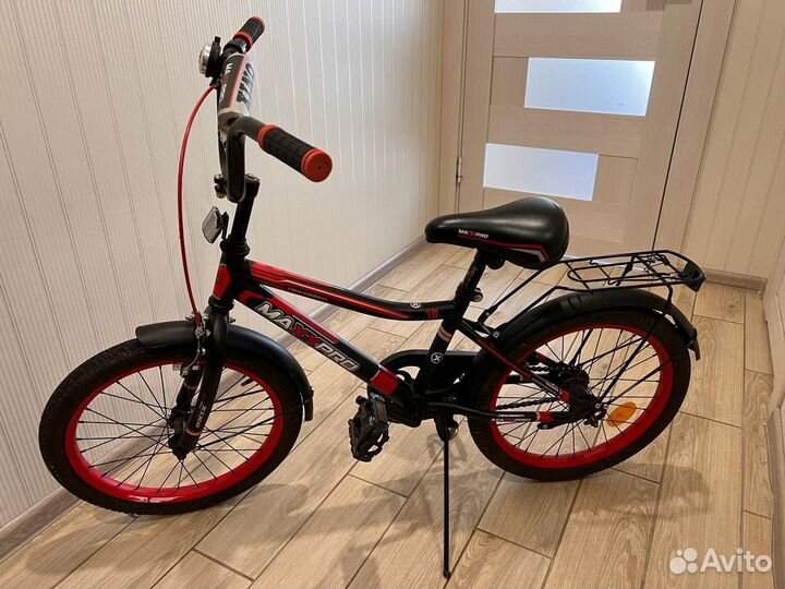 Велосипед 18 дюймов+приставные колеса