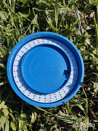 Поилка для пчел