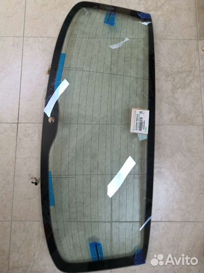 Заднее стекло audi q5