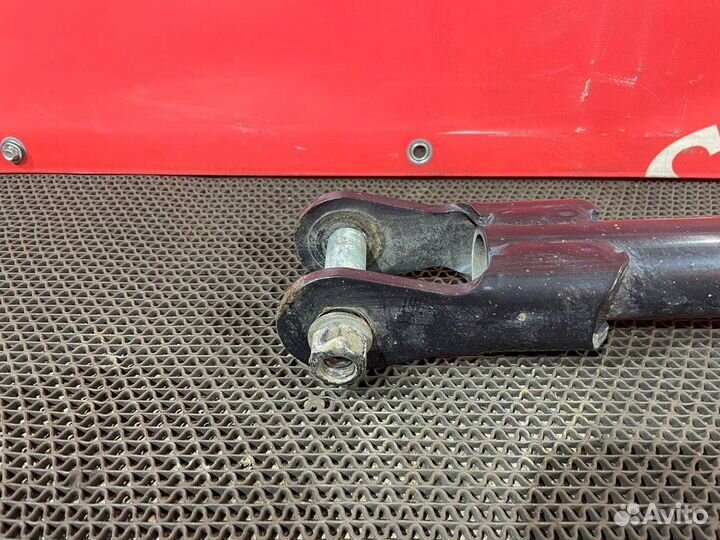 Стойка заднего стабилизатора правая