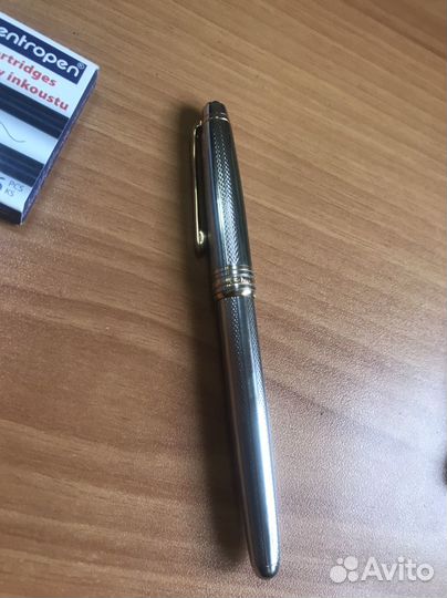 Ручька перьевая montelans meisterstuck