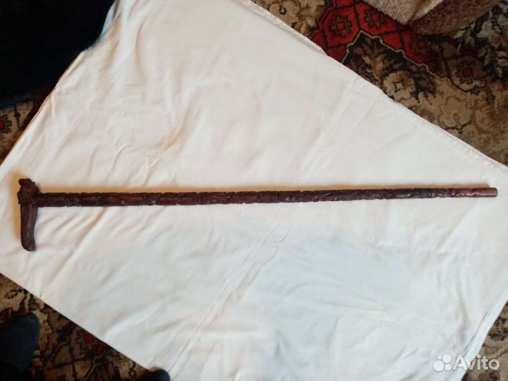 Трость резная для хоть бы из красного дерева