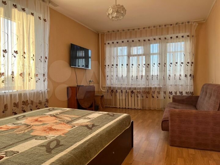 2-к. квартира, 56 м², 8/12 эт.