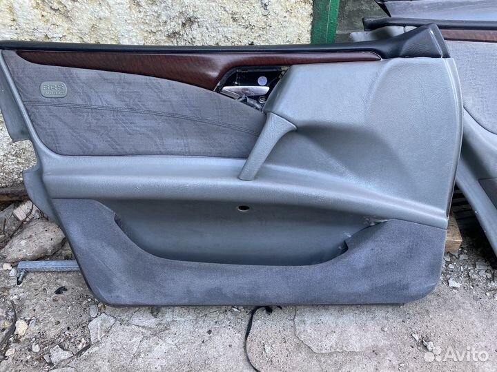 Дверные карты W210