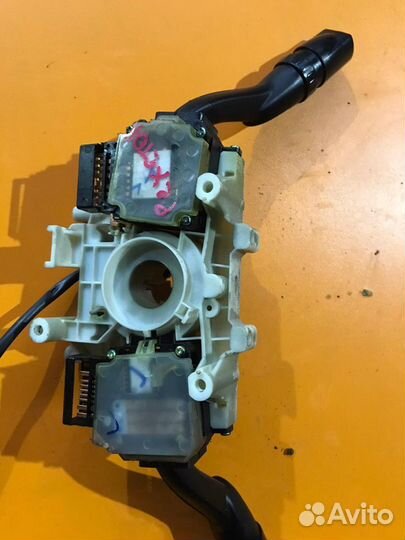 Подрулевой переключатель на Ssang Yong Rexton