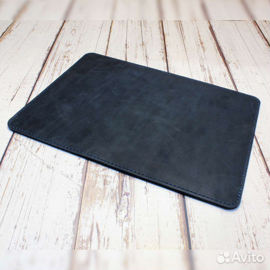 Кожаный чехол для MacBook. Цвет Navy
