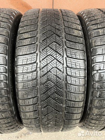 Pirelli Winter Sottozero 3 245/40 R18 97V