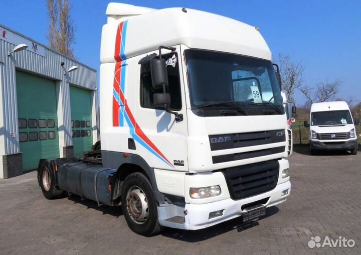 Pазбираем грузовик DAF CF85 с 2006