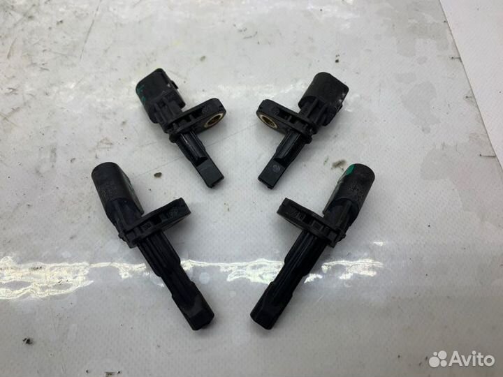 Датчик abs Volkswagen Passat Cc 2.0 2009