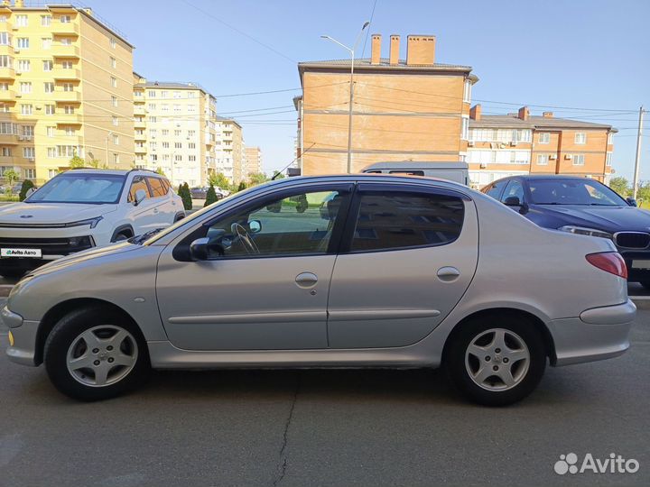 Peugeot 206 1.6 AT, 2007, 156 755 км