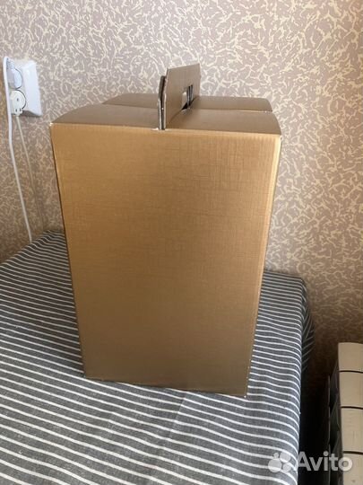 Коробка подарочная