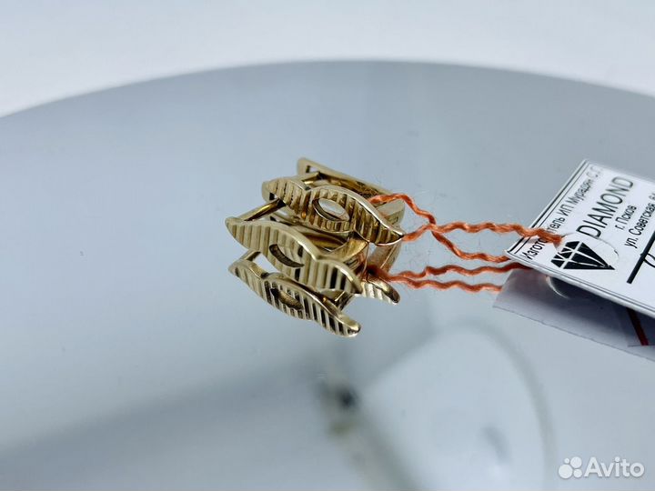 Золотые серьги