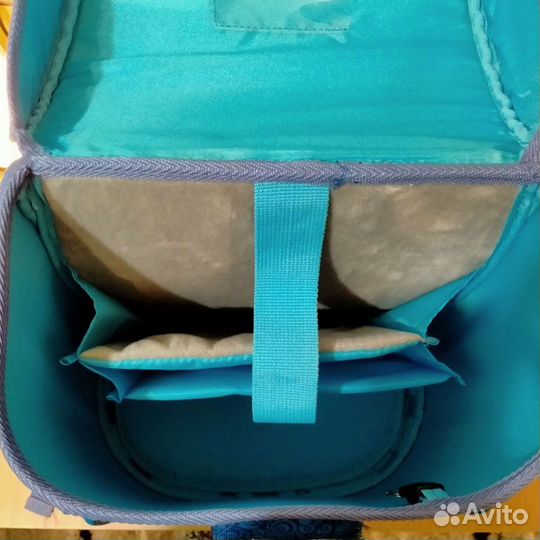 Рюкзак- ранец школьный