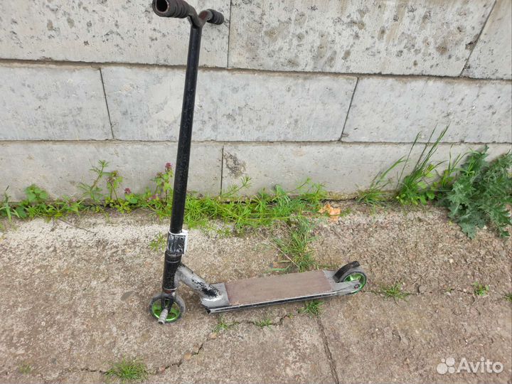 Самокат трюкавой