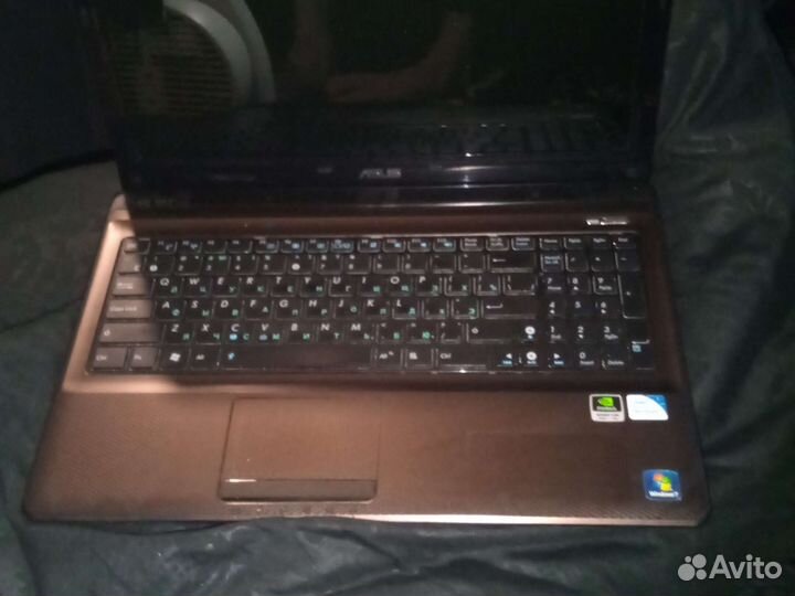 Ноутбук asus