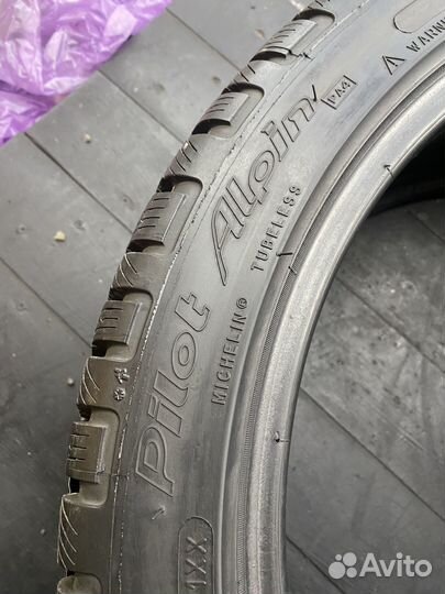 Michelin Pilot Alpin PA4 225/40 R18