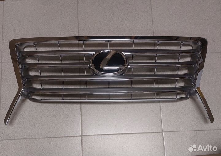 Решетка радиатора Lexus LX 2012-2015