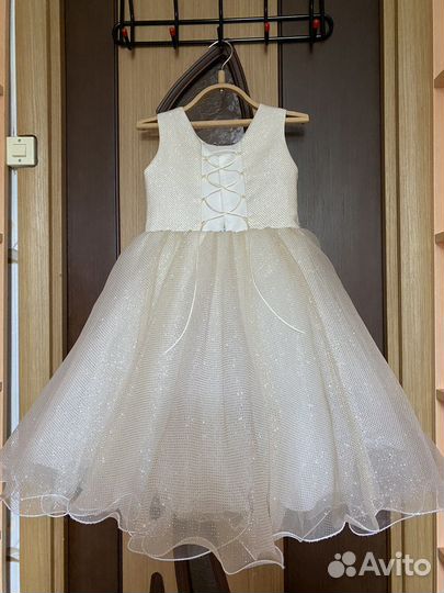 Платье для девочки 128-134р