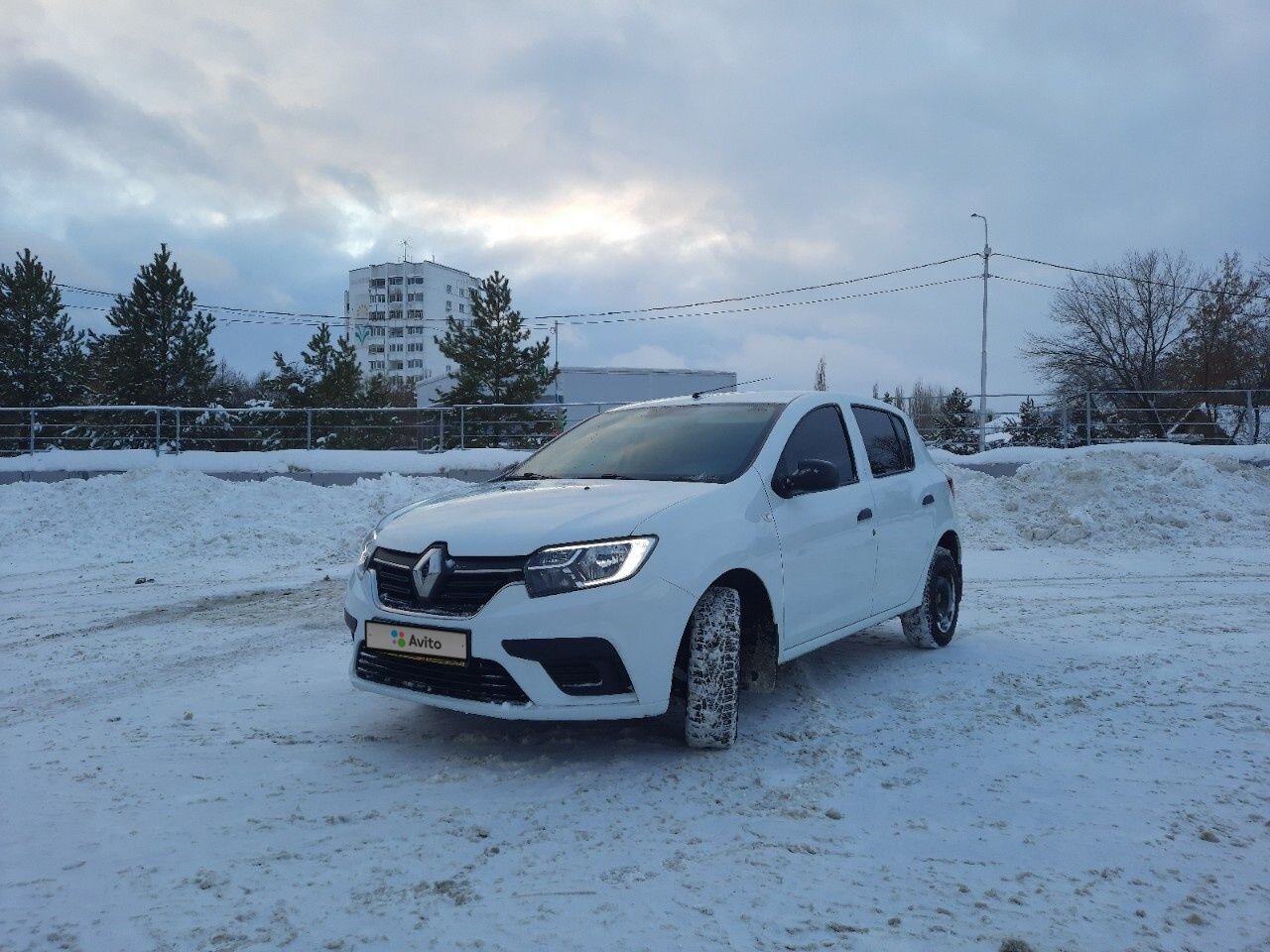 Renault Sandero: фото владельца