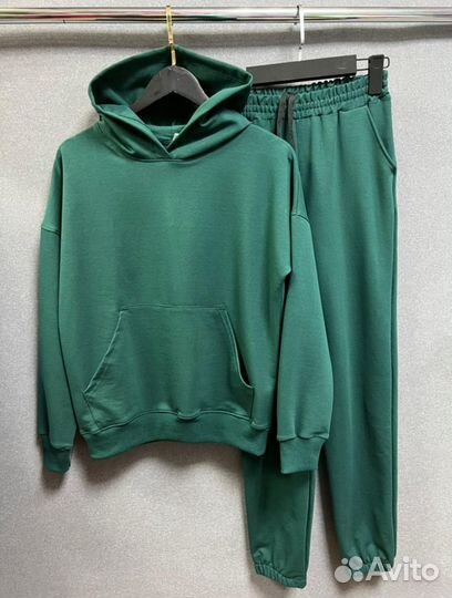 Костюм спортивный новый качество люкс