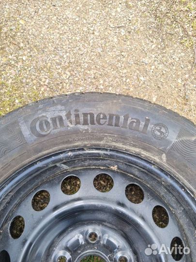 Continental ContiPremiumContact 5 215/60 R16