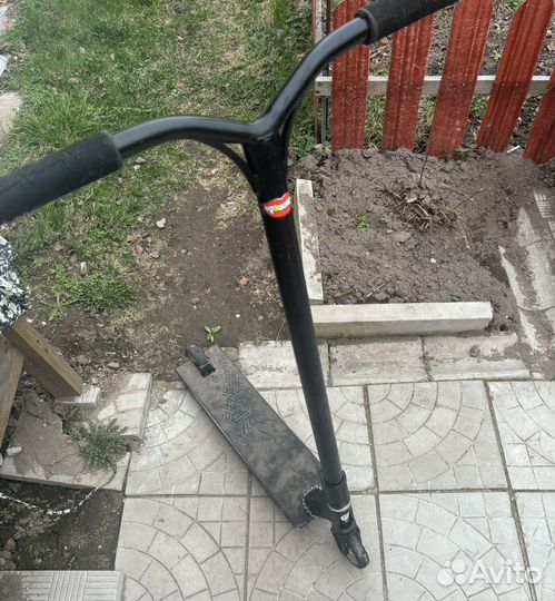 Трюковой самокат стрит