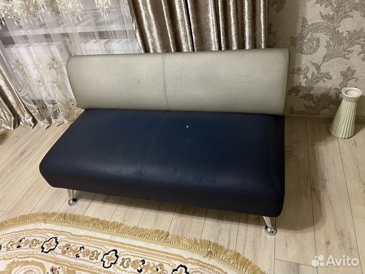 Диван офисный