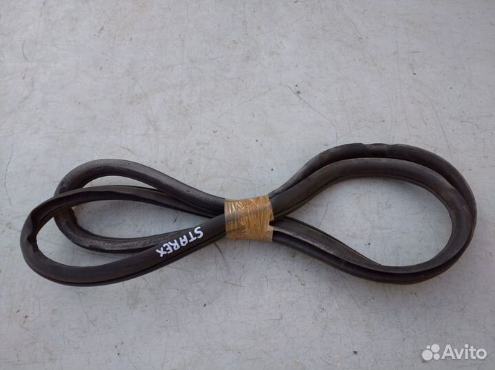 Уплотнитель заднего левого стекла Хендай Старекс