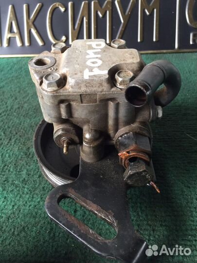 Насос гур Rio 1/ spectra