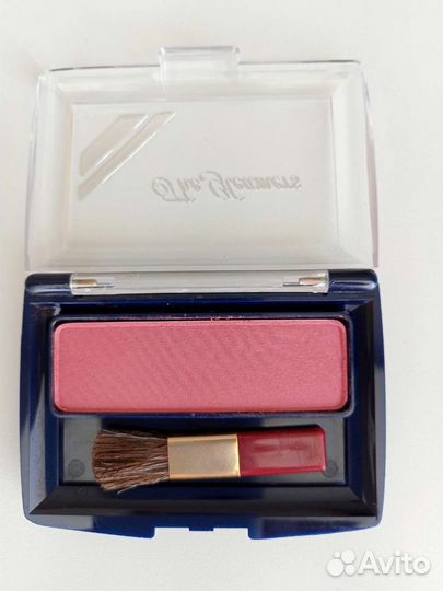 Румяна Lakme Винтаж