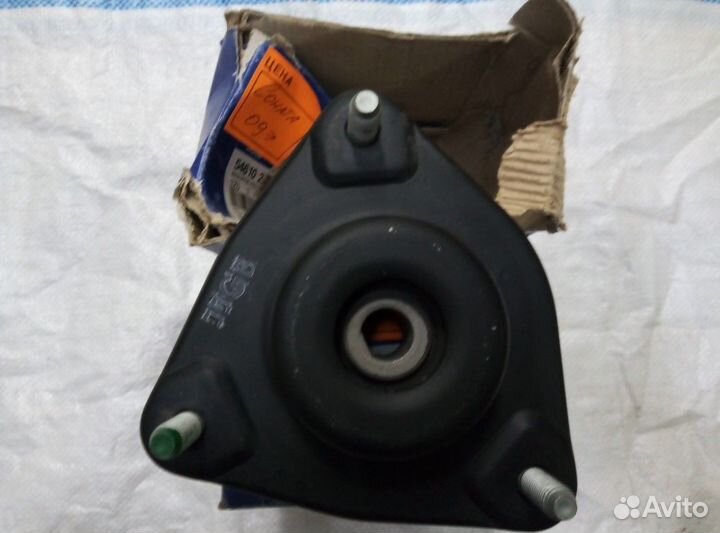 Опора амортизатора перед Hyundai Sonata YF/Optima