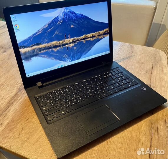 Тонкий ноутбук Lenovo