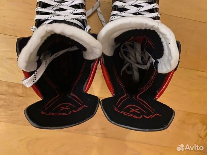 Коньки bauer Vapor Xltx Pro 7,5 D (EU 42,5)