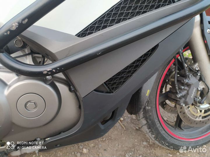 Honda VFR800 crossrunner