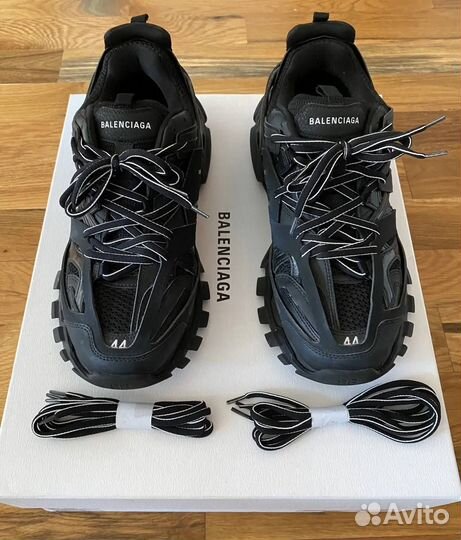 Balenciaga Track 1 Black В новом состоянии