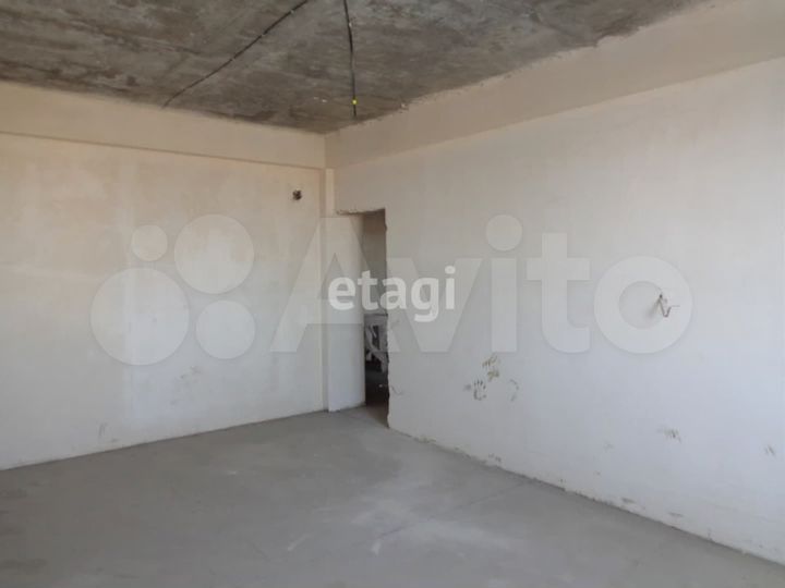 2-к. квартира, 60,6 м², 1/3 эт.