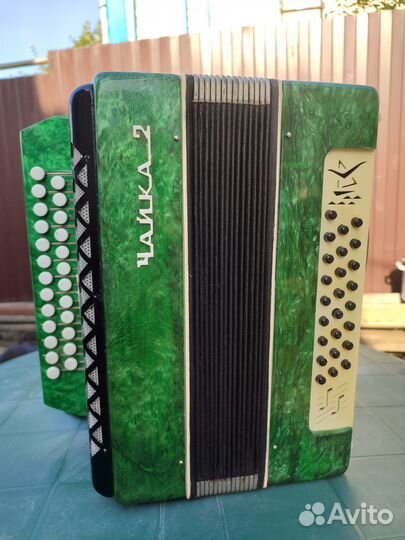 Гармонь Чайка 2