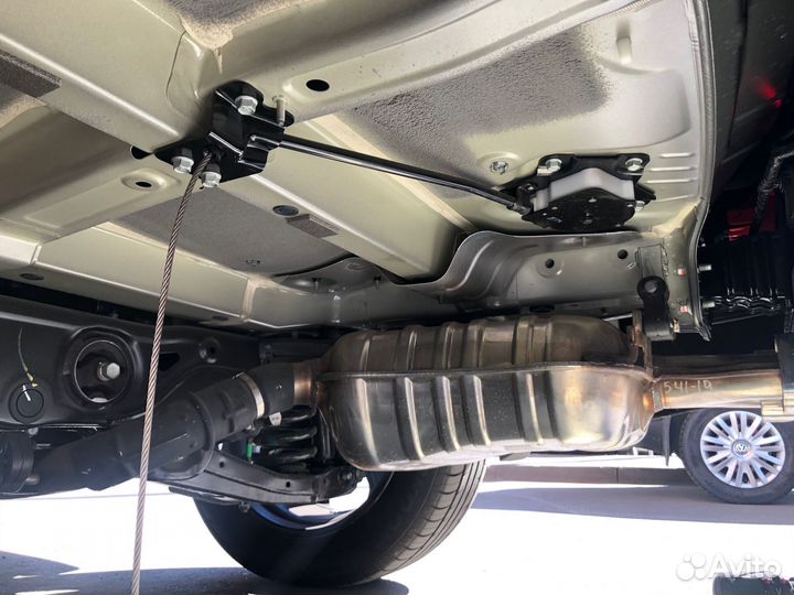 Механизм подъема запасного колеса kia, hyundai