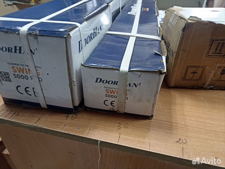 Привод для распашных ворот. Привода и блок упр