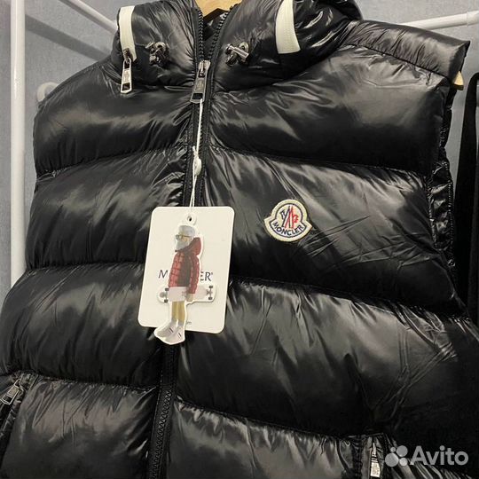 Жилетка moncler глянцевая