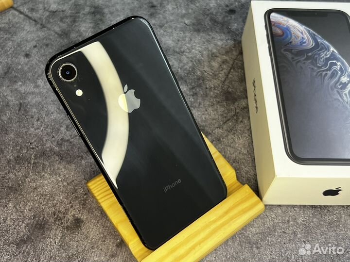 iPhone Xr, 128 ГБ