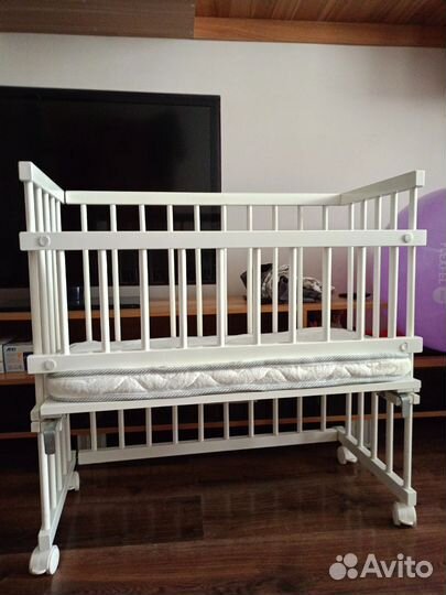 Коляска 3 в 1 и кроватка все вместе