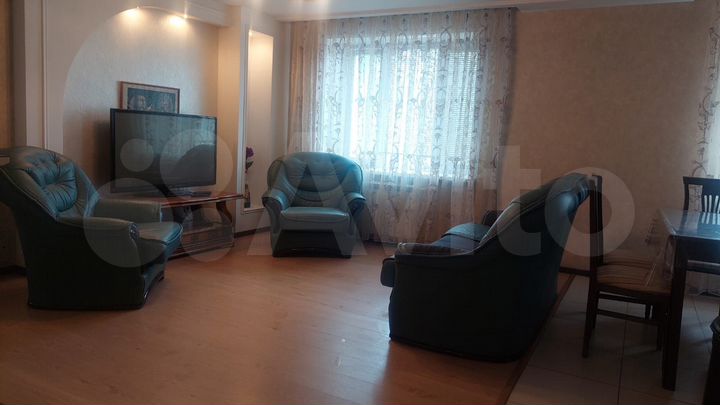 2-к. квартира, 60 м², 3/8 эт.