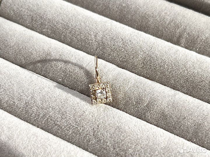 Сережка с фианитами золото 585