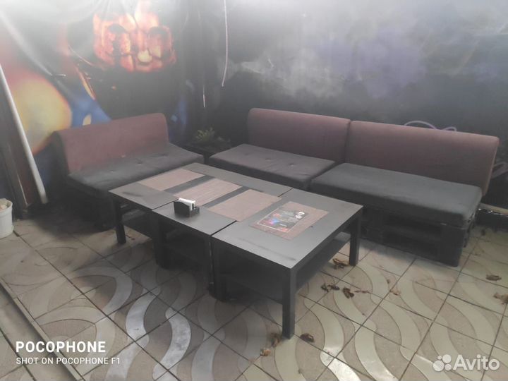 Диваны со столиками лофт