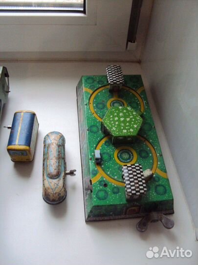 8 детских игрушек СССР 50-70гг