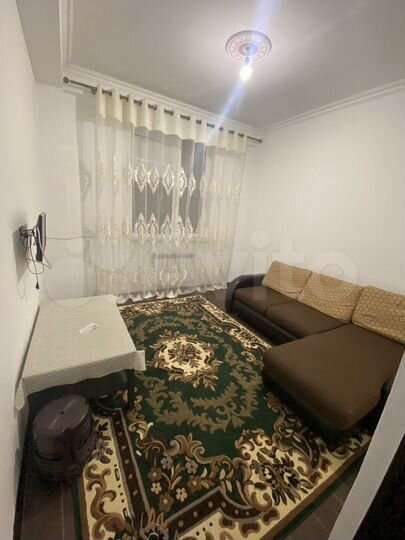 2-к. квартира, 40 м², 1/6 эт.