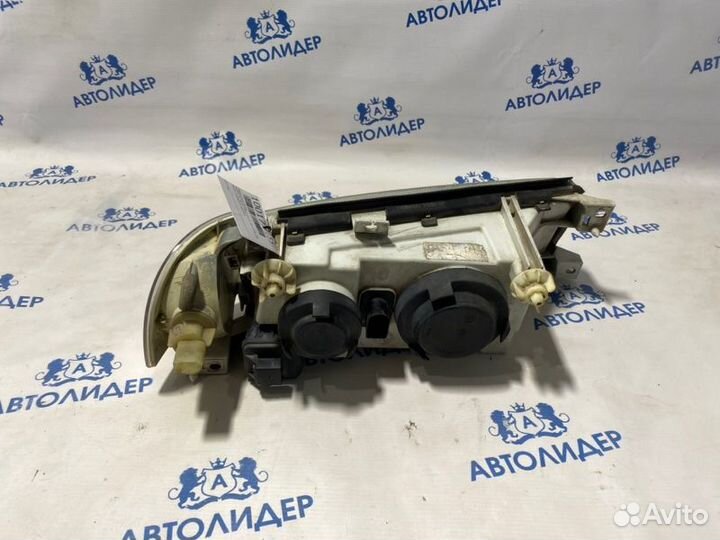 Фара передняя левая Skoda Octavia Tour A4 1.9 TDI