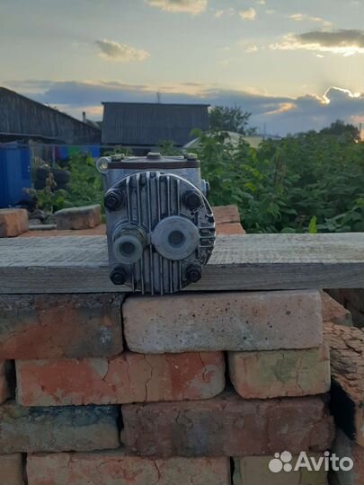 Компрессор воздушный поршневой бу