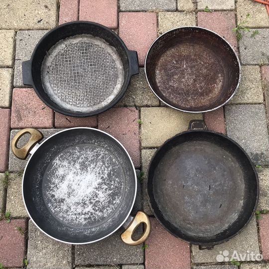 Сковородки разные тяжёлые листайте